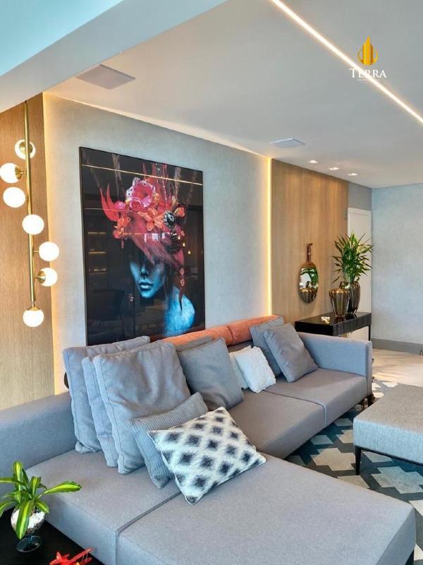 Edifício Luz do Mar Apartamento com 3 quartos, Centro: 