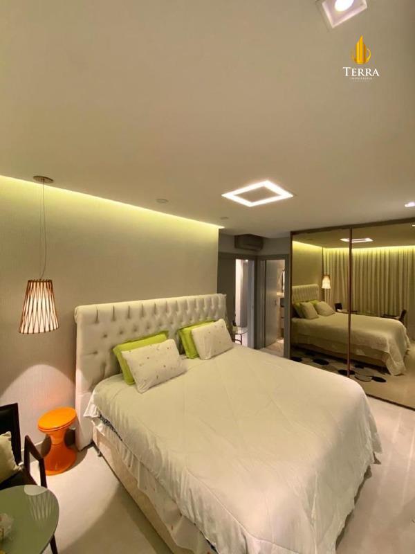 Edifício Luz do Mar Apartamento com 3 quartos, Centro: 