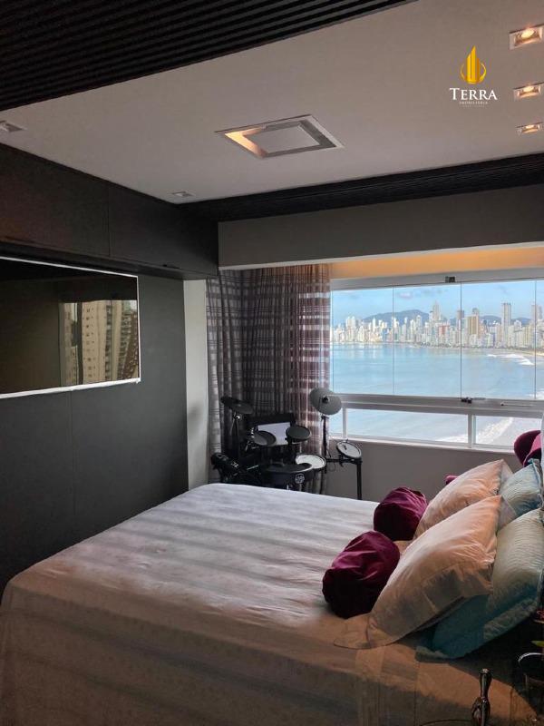 Edifício Luz do Mar Apartamento com 3 quartos, Centro: 