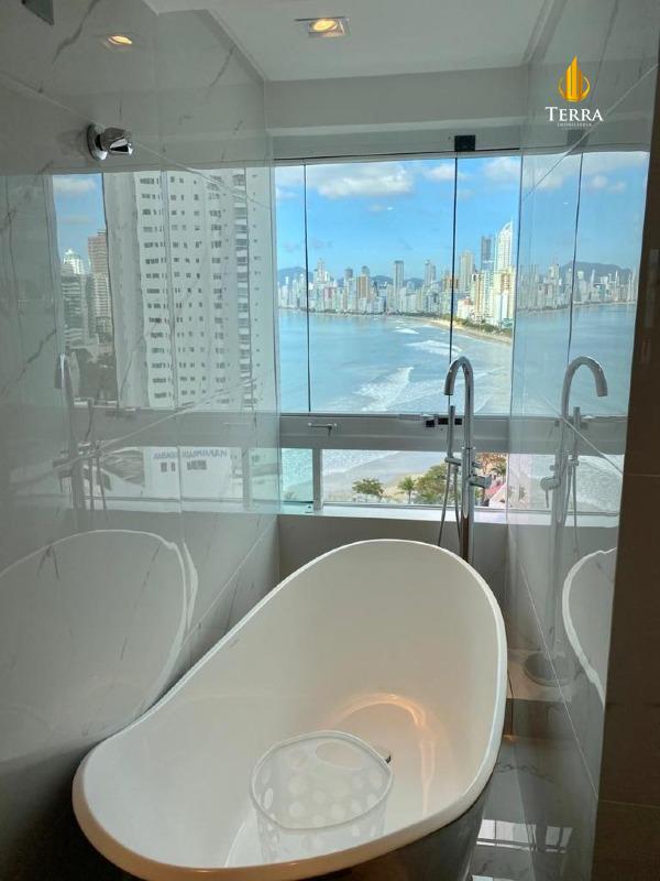 Edifício Luz do Mar Apartamento com 3 quartos, Centro: 