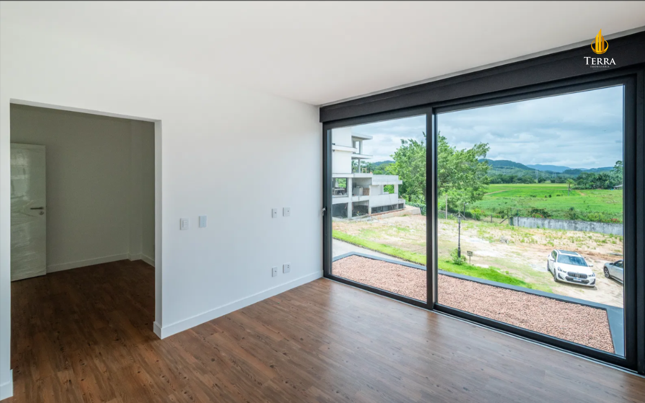 Condomínio Riverside Casa em Condomínio com 3 quartos, Rio do Meio: 
