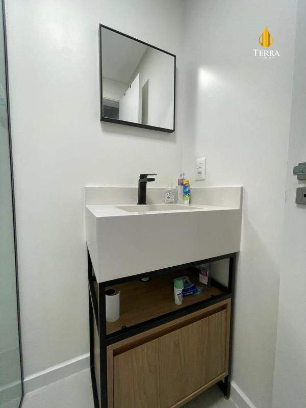 Costa Rica Residence Apartamento com 2 quartos, Praia Brava: 