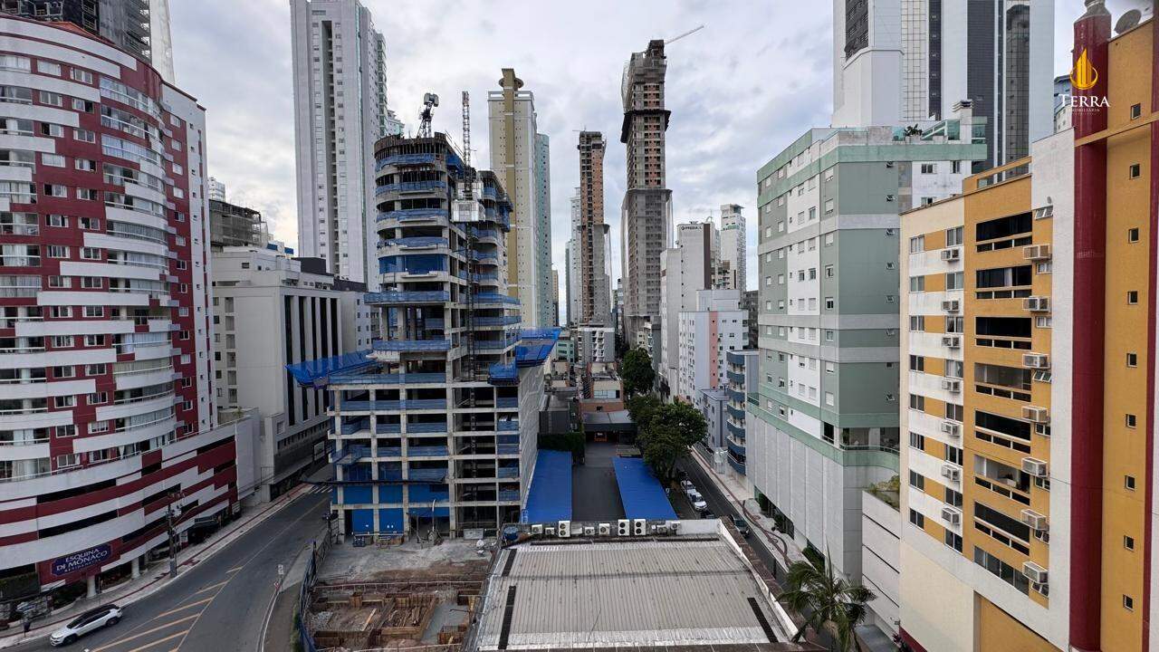 Edifício La Salle Apartamento com 3 quartos, Centro: 