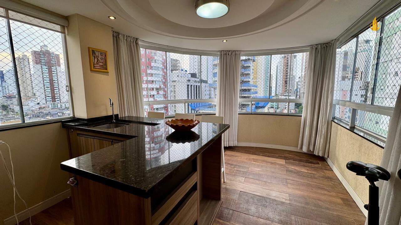 Edifício La Salle Apartamento com 3 quartos, Centro: 
