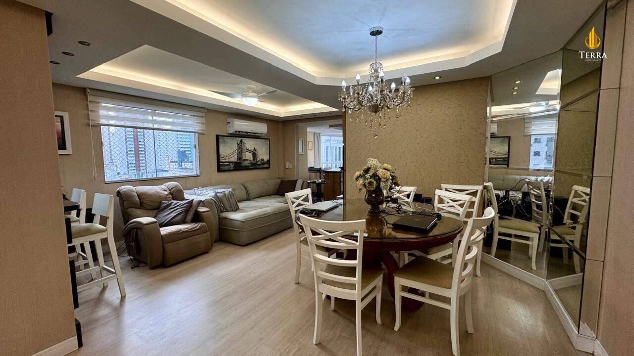 Edifício La Salle Apartamento com 3 quartos, Centro: 