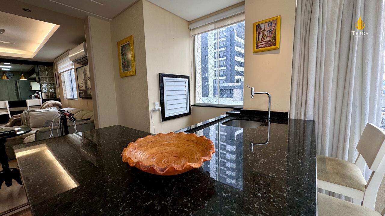 Edifício La Salle Apartamento com 3 quartos, Centro: 