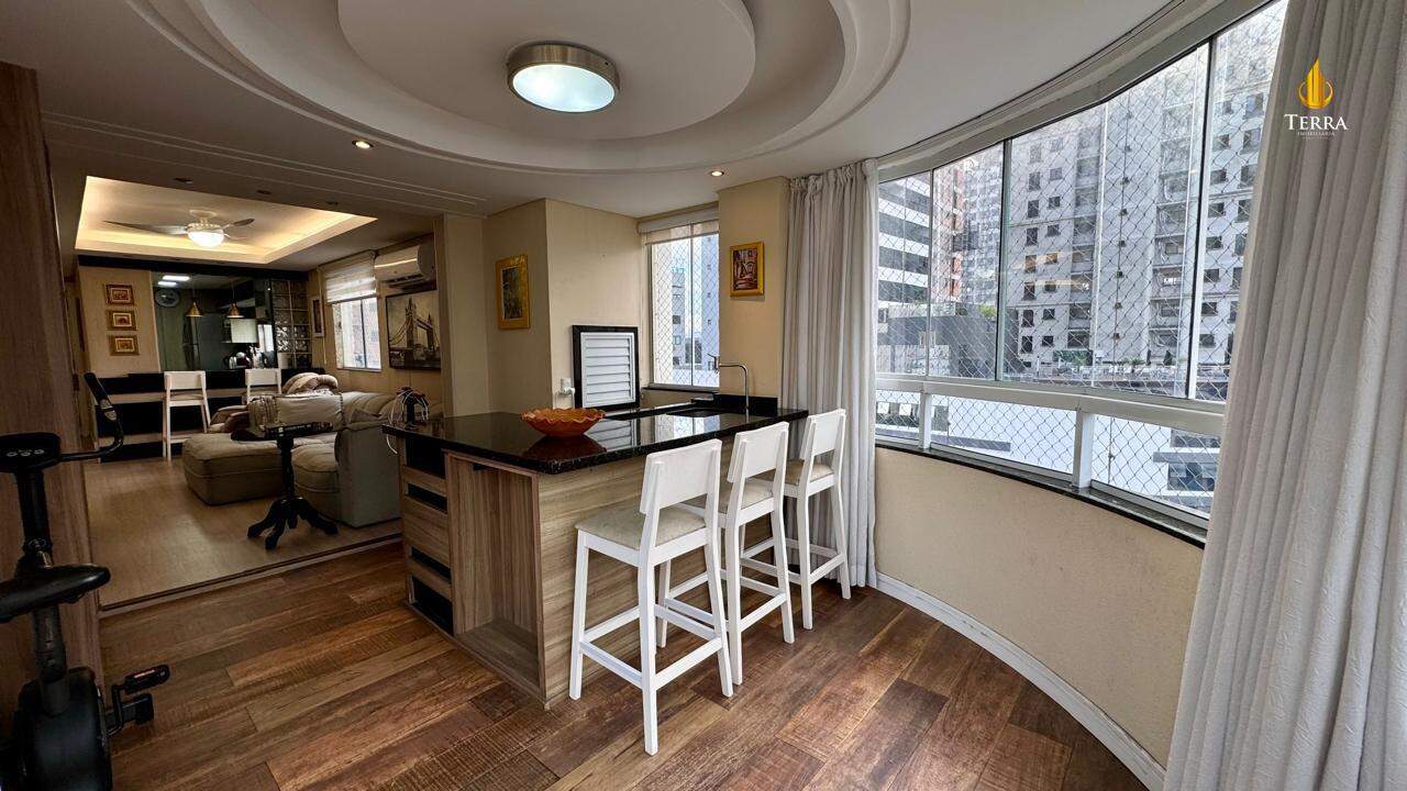 Edifício La Salle Apartamento com 3 quartos, Centro: 