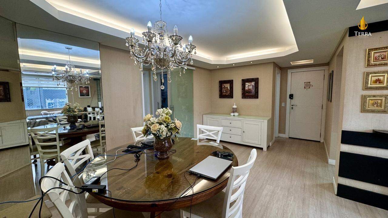 Edifício La Salle Apartamento com 3 quartos, Centro: 