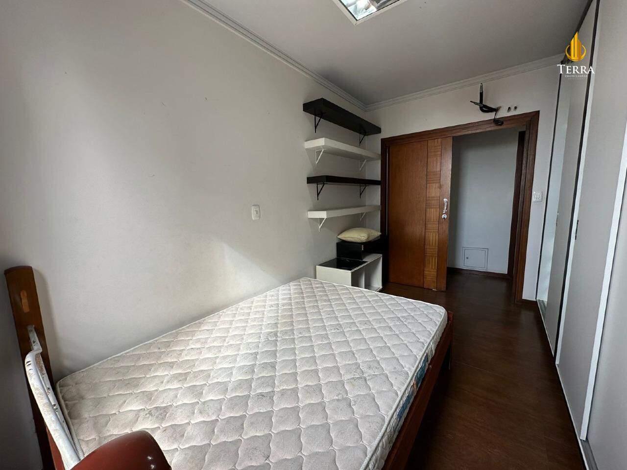 Edificio Dom Fernando Apartamento com 4 quartos, Centro: 