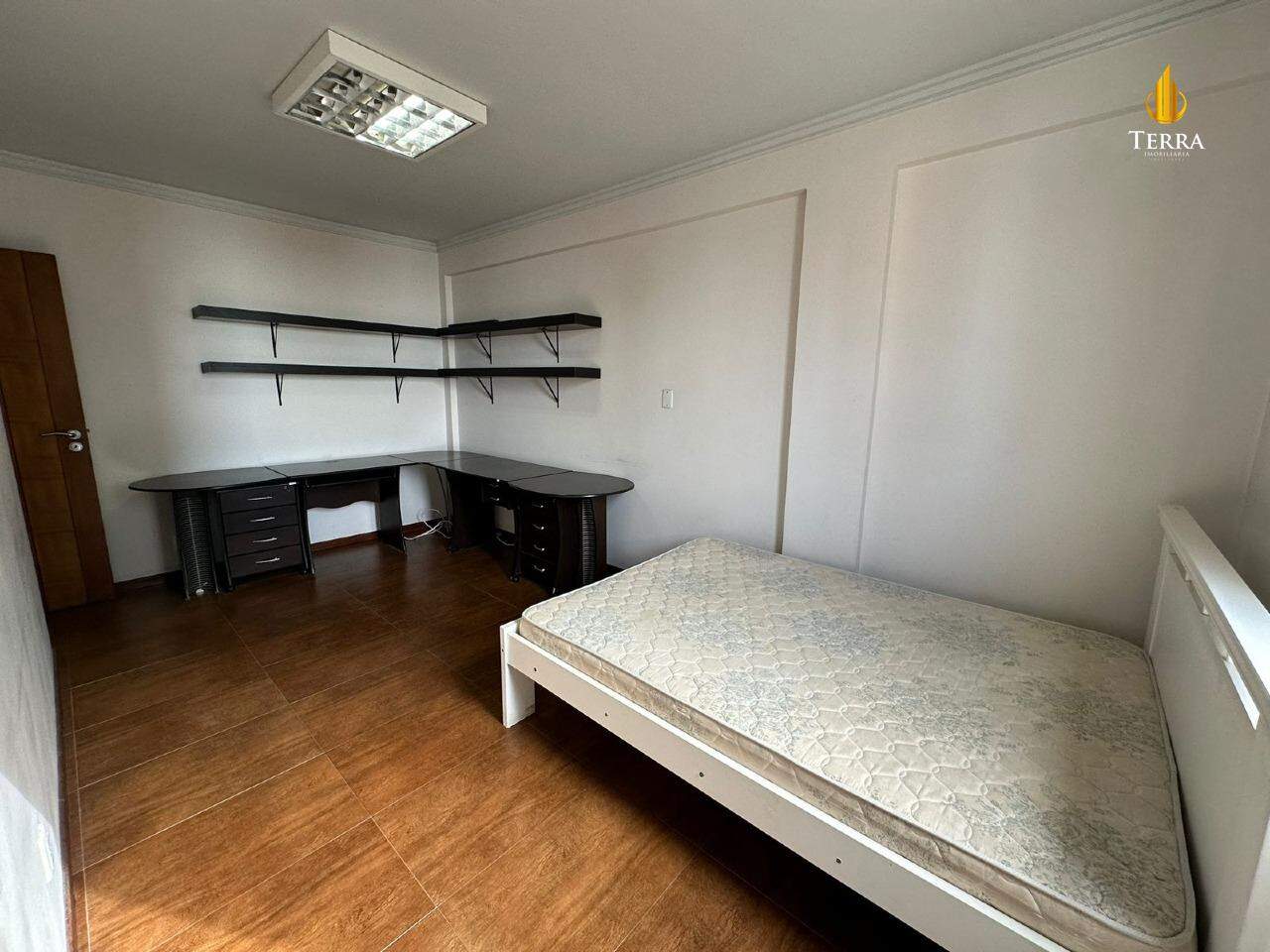Edificio Dom Fernando Apartamento com 4 quartos, Centro: 
