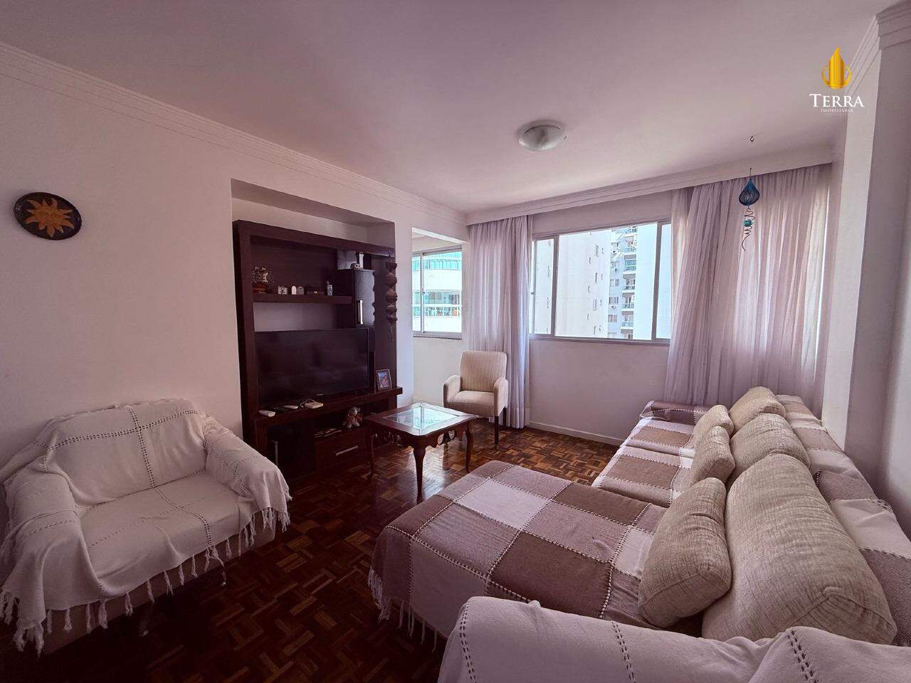 Edifício Alfa Centauro Apartamento com 3 quartos, Centro: 