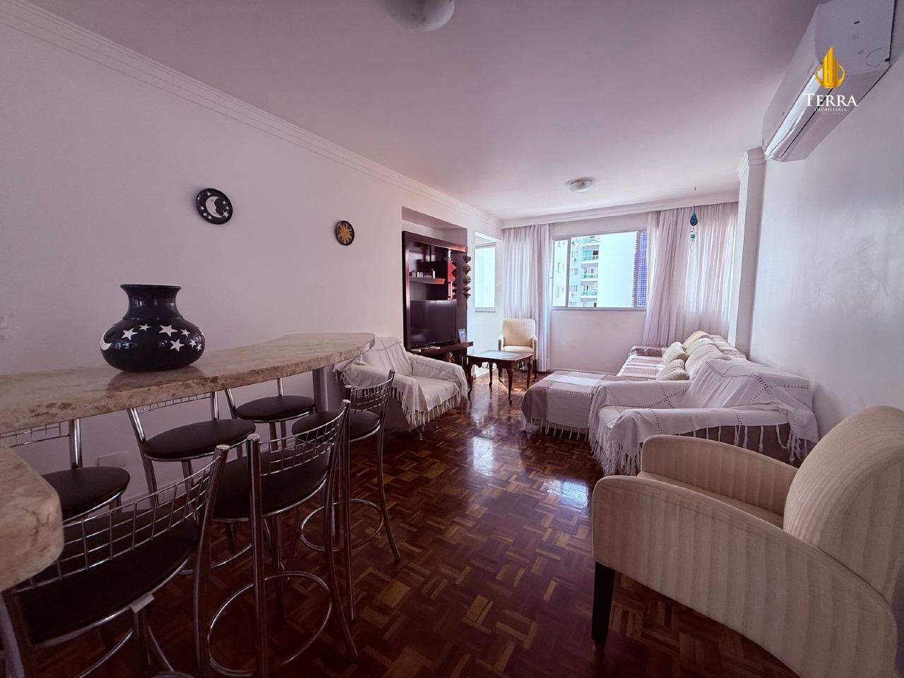 Edifício Alfa Centauro Apartamento com 3 quartos, Centro: 