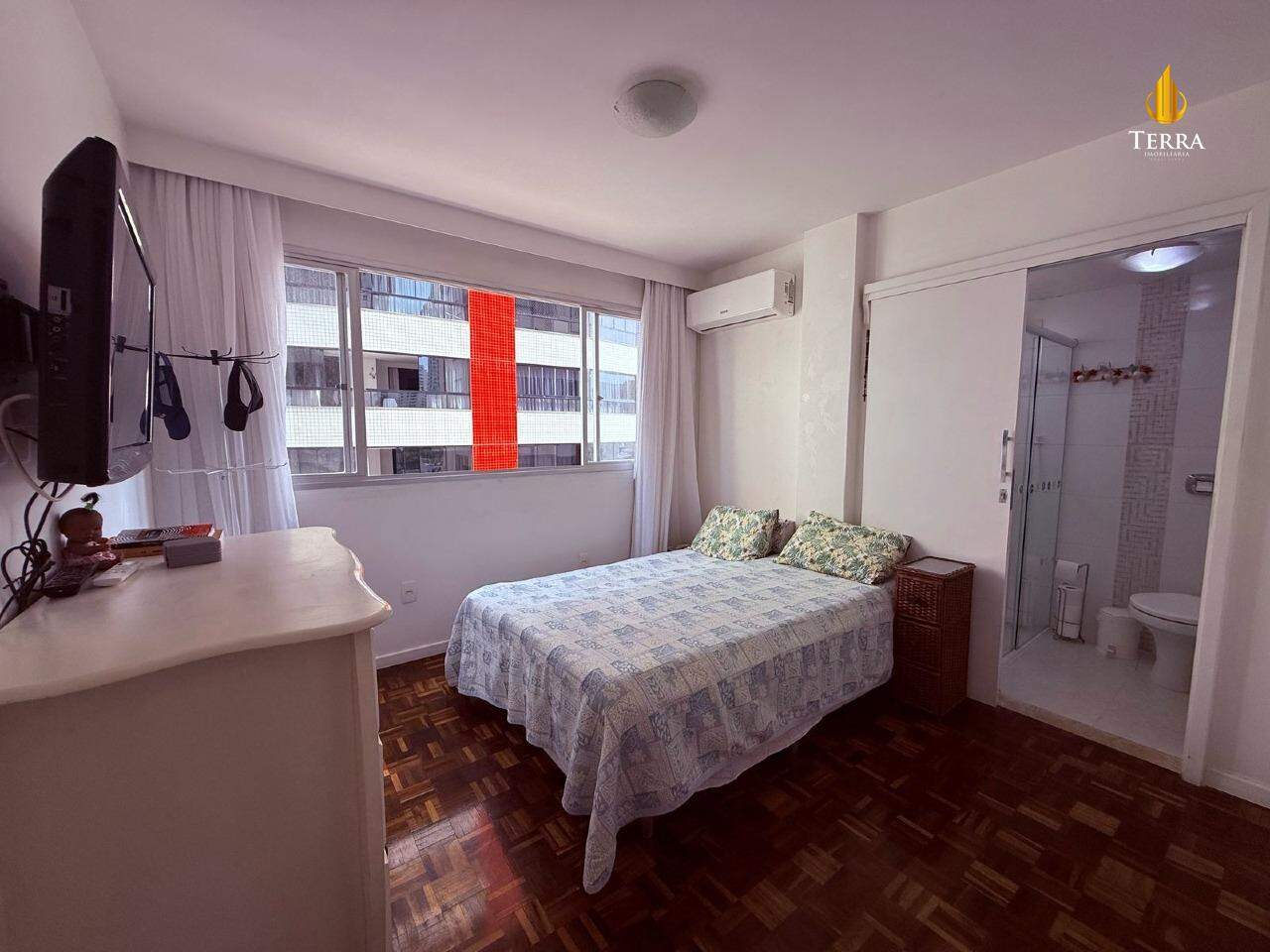 Edifício Alfa Centauro Apartamento com 3 quartos, Centro: 