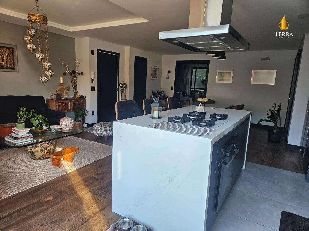 Edifício Amores do Mar Apartamento com 3 quartos, Praia dos Amores: 