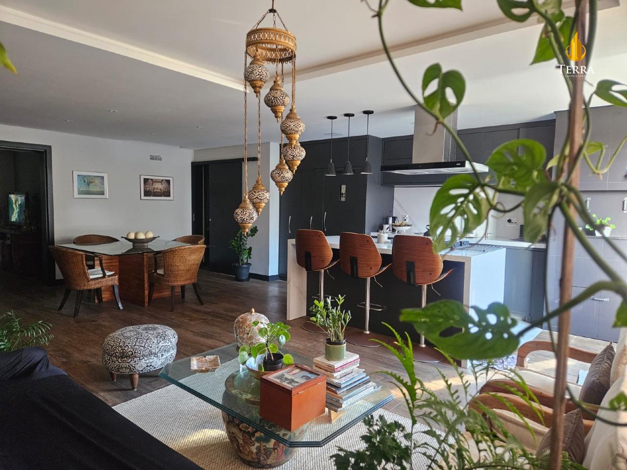 Edifício Amores do Mar Apartamento com 3 quartos, Praia dos Amores: 