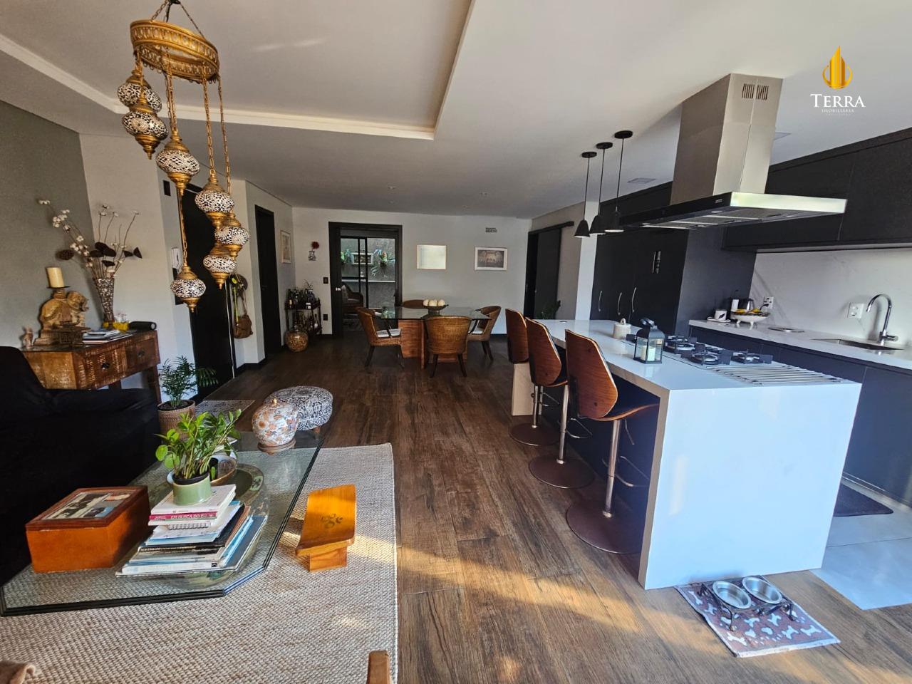 Edifício Amores do Mar Apartamento com 3 quartos, Praia dos Amores: 