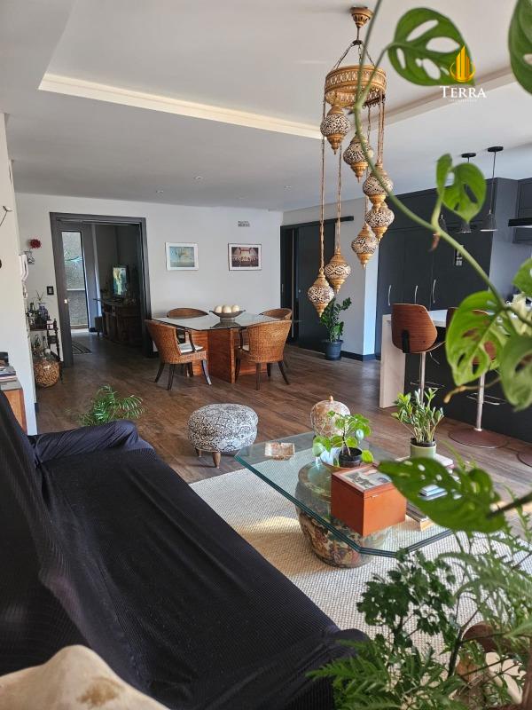 Edifício Amores do Mar Apartamento com 3 quartos, Praia dos Amores: 