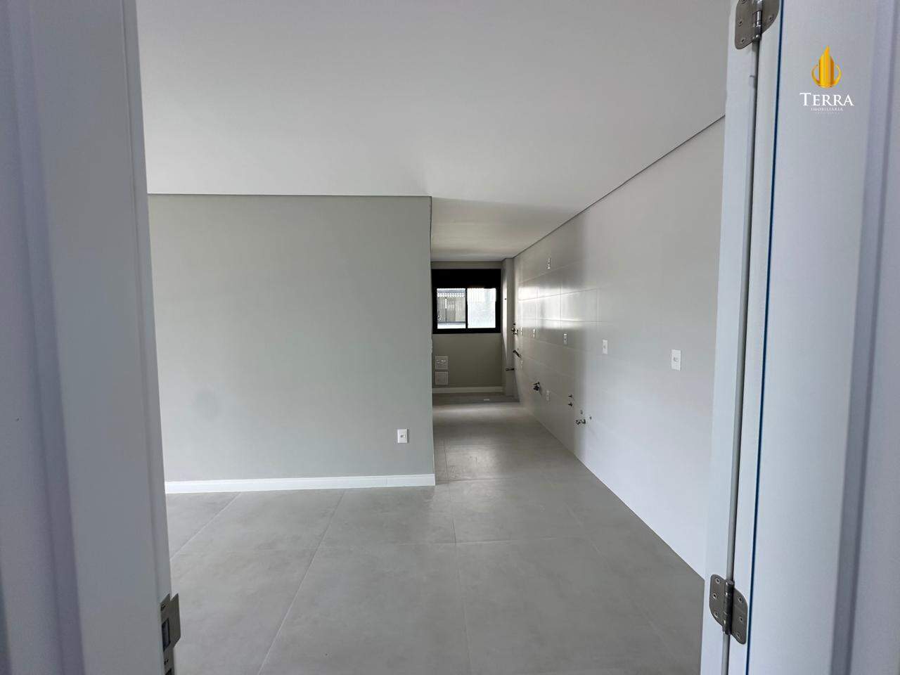 Portal da Brava Residencial Apartamento com 2 quartos, Praia dos Amores: 
