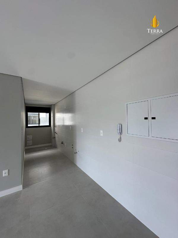 Portal da Brava Residencial Apartamento com 2 quartos, Praia dos Amores: 
