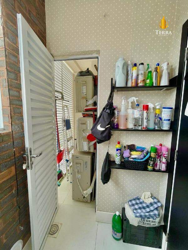 Condomínio Helicônia Apartamento com 2 quartos, Praia Brava: 