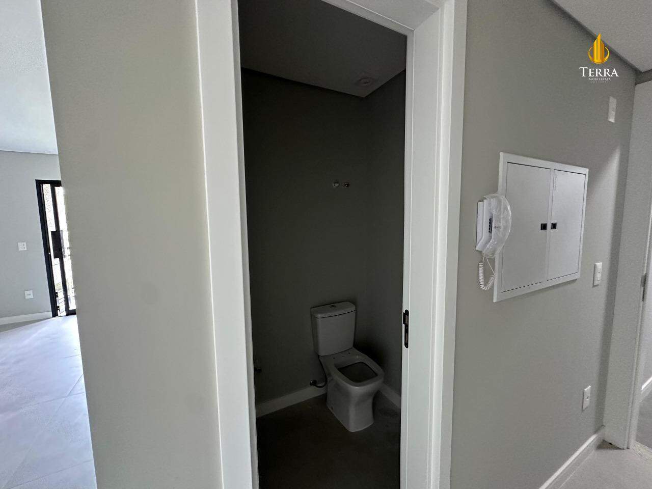 Portal da Brava Residencial Apartamento com 2 quartos, Praia dos Amores: 