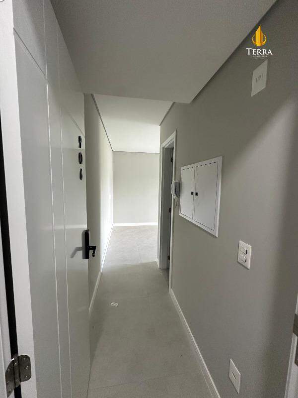 Portal da Brava Residencial Apartamento com 2 quartos, Praia dos Amores: 