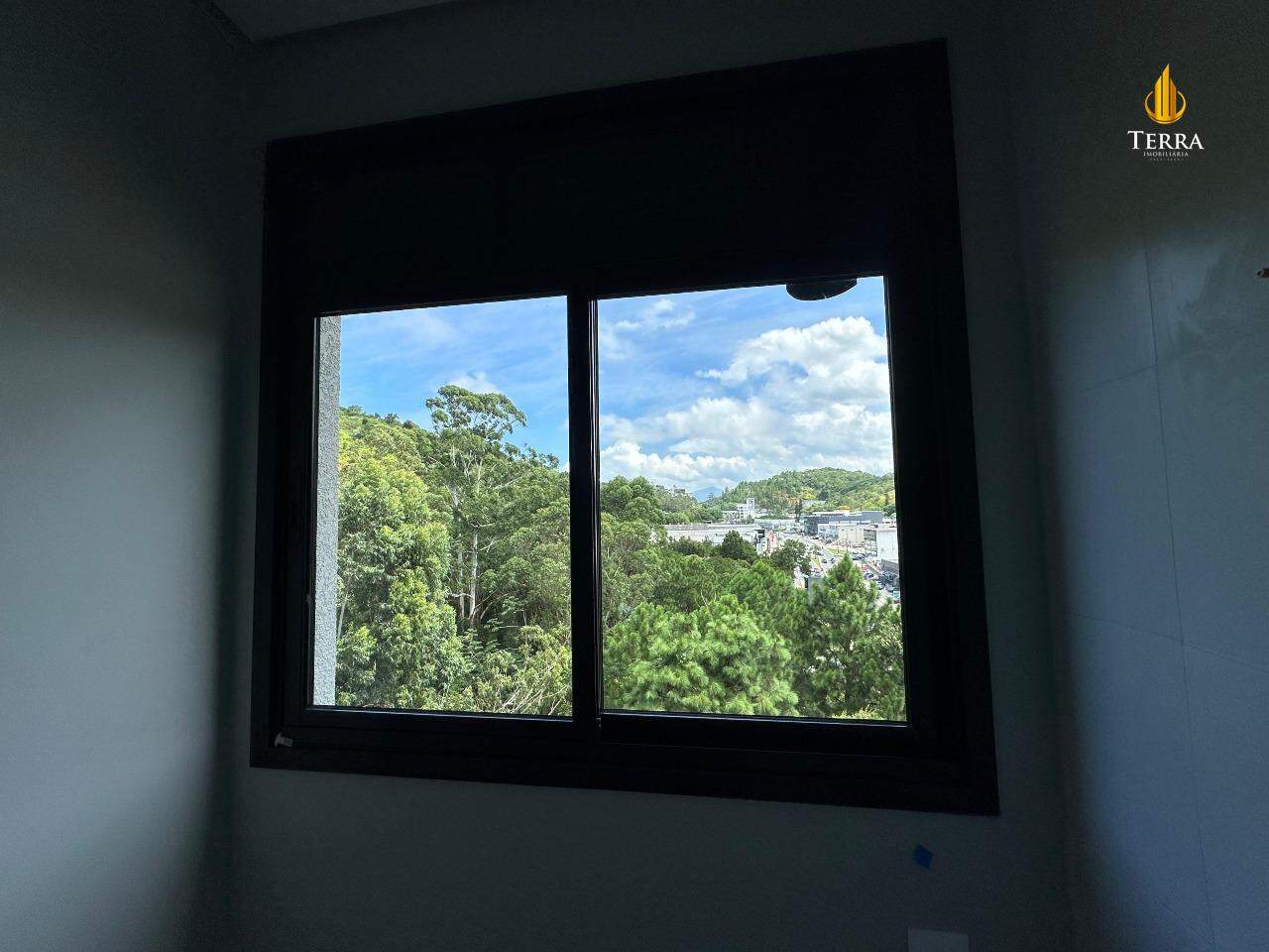 Portal da Brava Residencial Apartamento com 2 quartos, Praia dos Amores: 