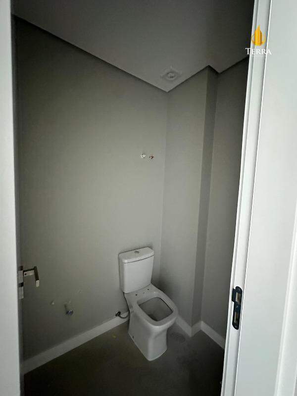 Portal da Brava Residencial Apartamento com 2 quartos, Praia dos Amores: 
