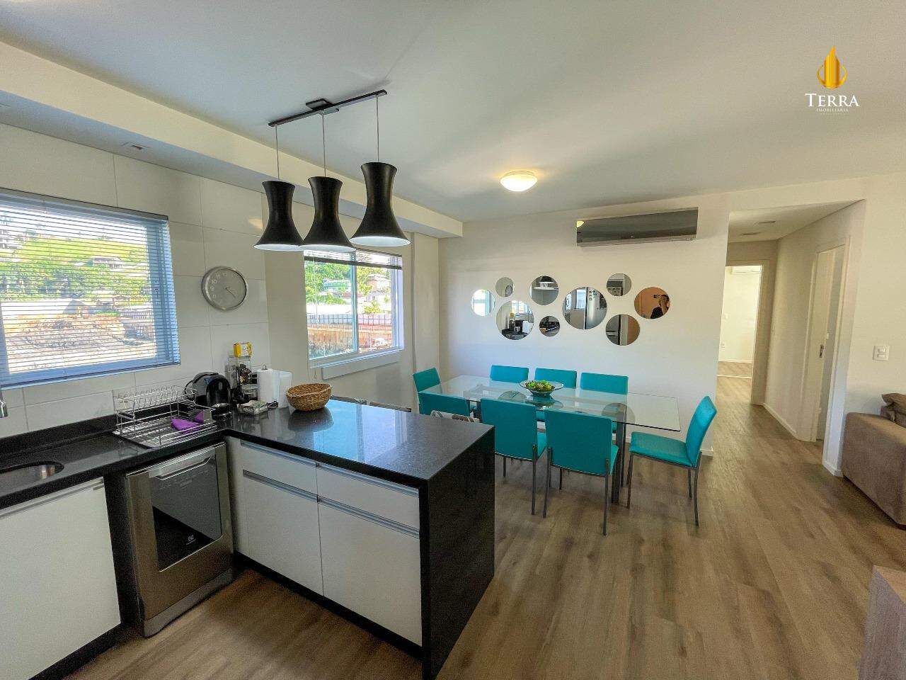 Aloha Home Resort Apartamento com 3 quartos, Praia Brava: 