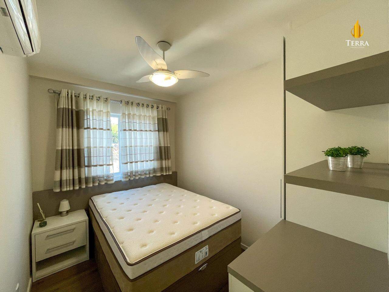 Aloha Home Resort Apartamento com 3 quartos, Praia Brava: 