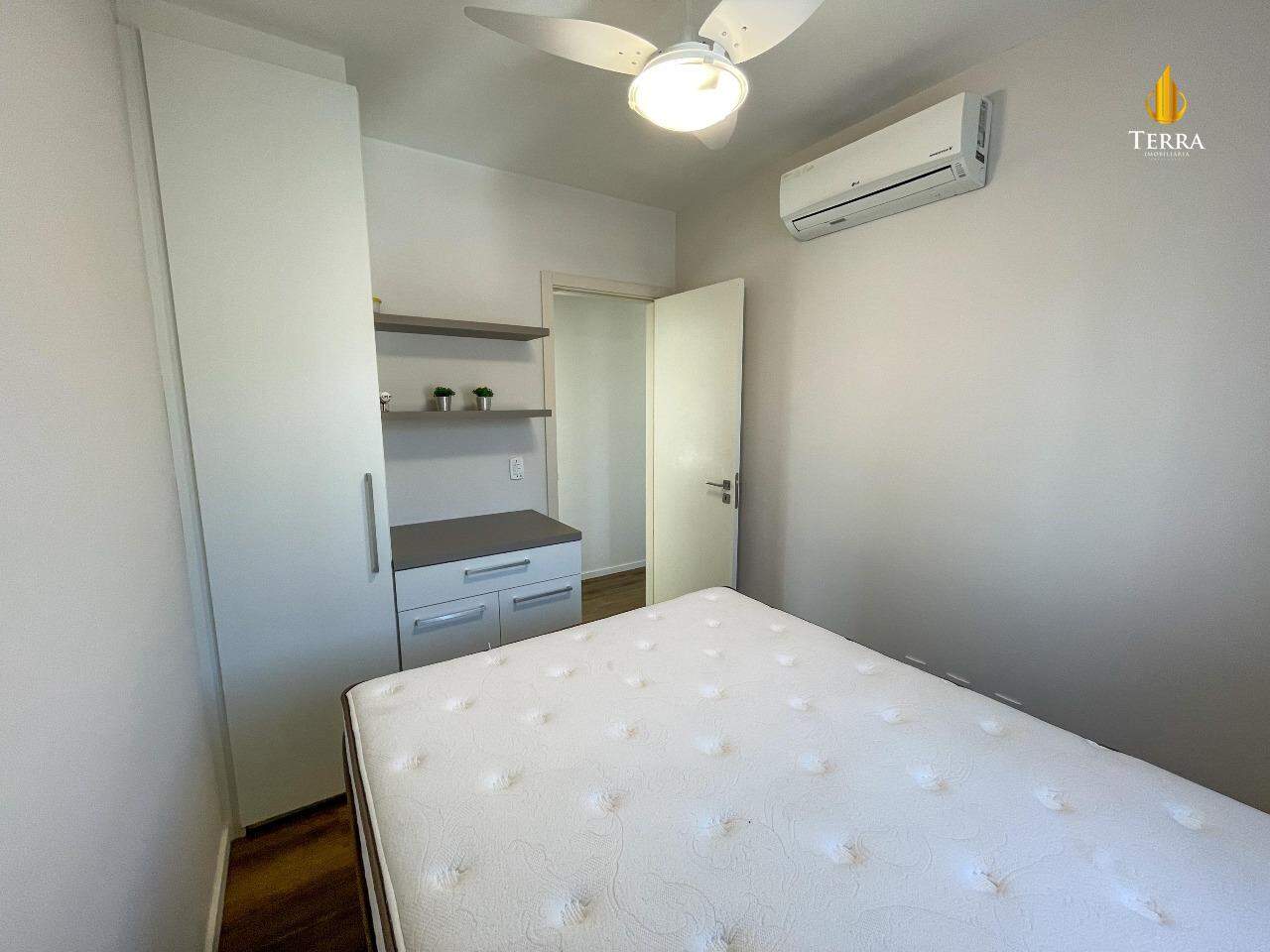 Aloha Home Resort Apartamento com 3 quartos, Praia Brava: 