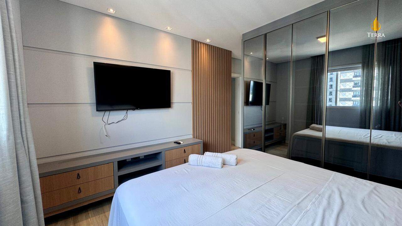 Porto da Barra Apartamento com 3 quartos, Centro: 