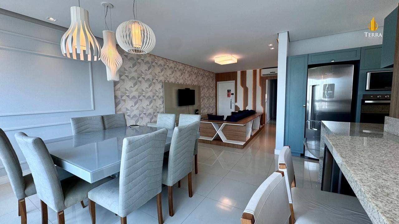 Porto da Barra Apartamento com 3 quartos, Centro: 