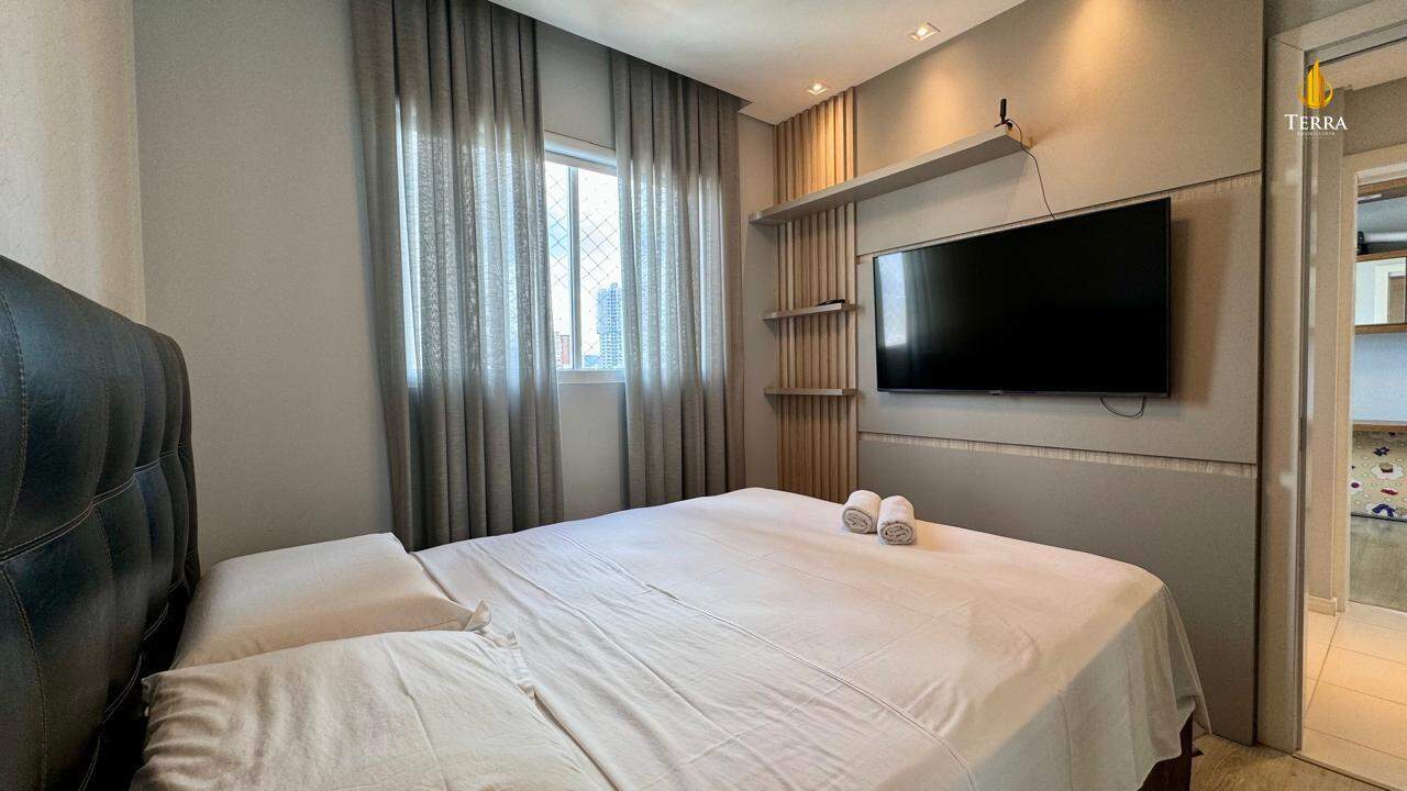 Porto da Barra Apartamento com 3 quartos, Centro: 