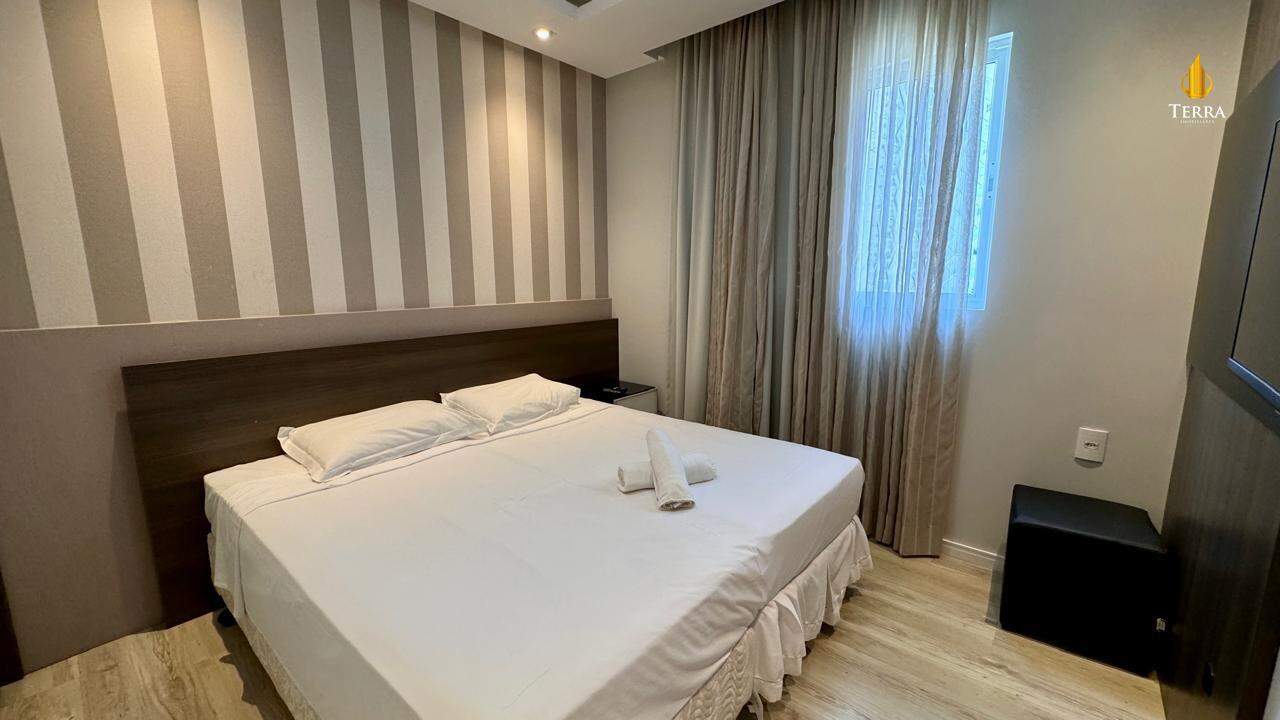 Porto da Barra Apartamento com 3 quartos, Centro: 