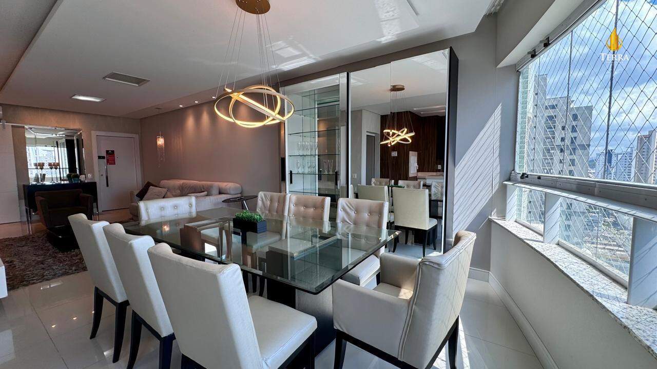 Porto da Barra Apartamento com 3 quartos, Centro: 