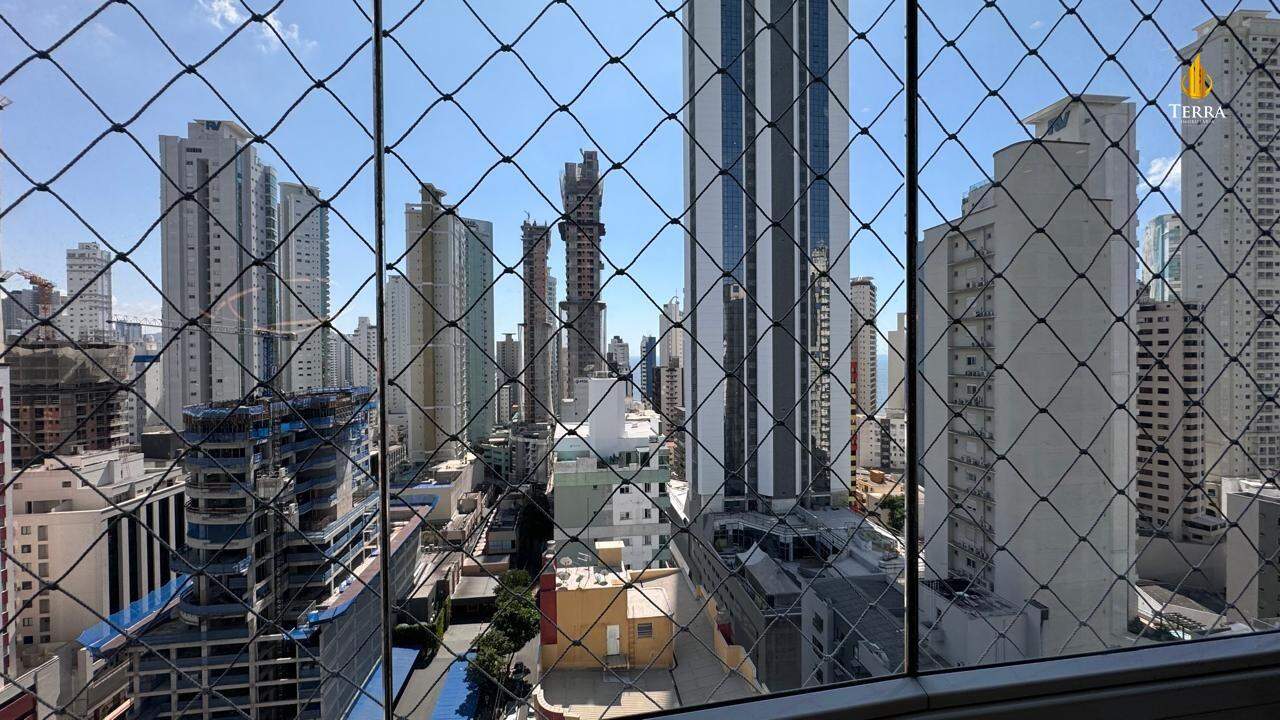 Porto da Barra Apartamento com 3 quartos, Centro: 