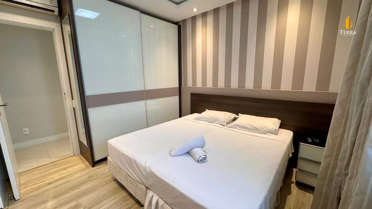 Porto da Barra Apartamento com 3 quartos, Centro: 