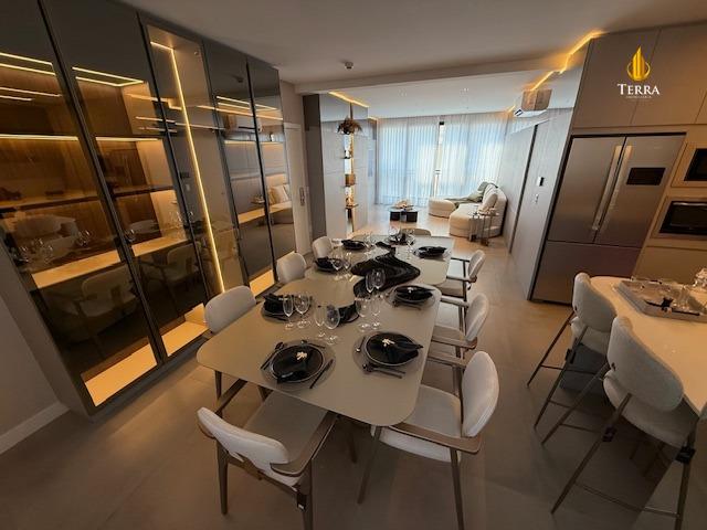 Sun Beach Residence Apartamento com 4 quartos, Centro: 