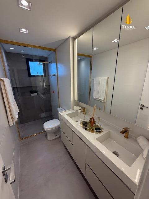 Sun Beach Residence Apartamento com 4 quartos, Centro: 