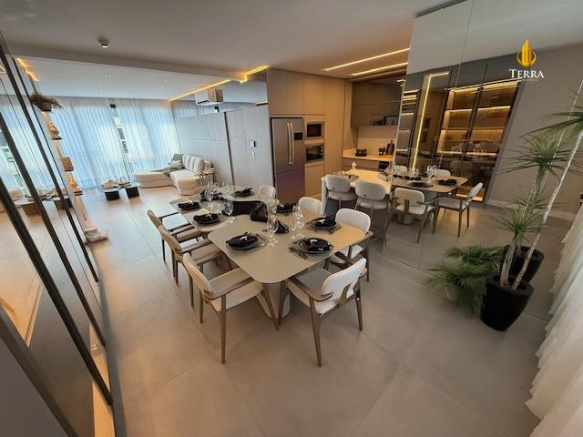 Sun Beach Residence Apartamento com 4 quartos, Centro: 