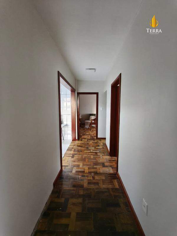 Edifício Imperador Apartamento com 4 quartos, Centro: 