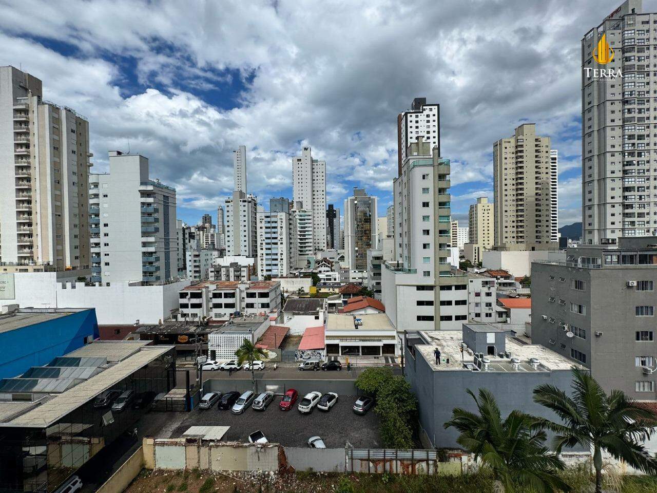 Costa Atlântica Apartamento com 3 quartos, Centro: 
