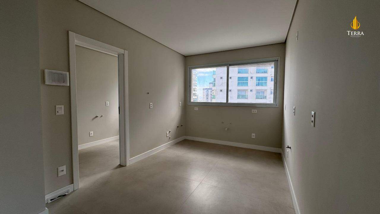 Serenity Residence Apartamento com 3 quartos, Centro: 