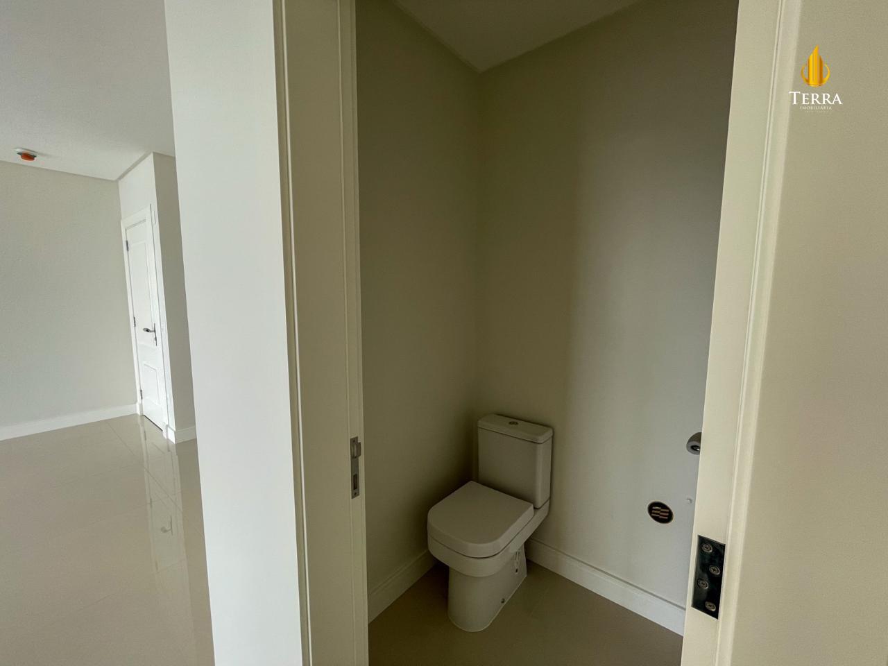 Morada Ilhas Marianas Apartamento com 4 quartos, Centro: