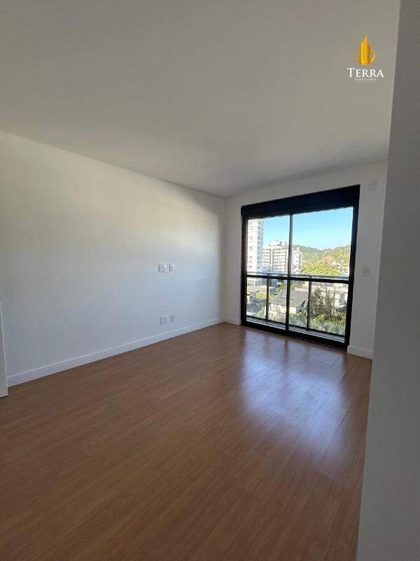 Brava Select Apartamento com 3 quartos, Praia Brava: 