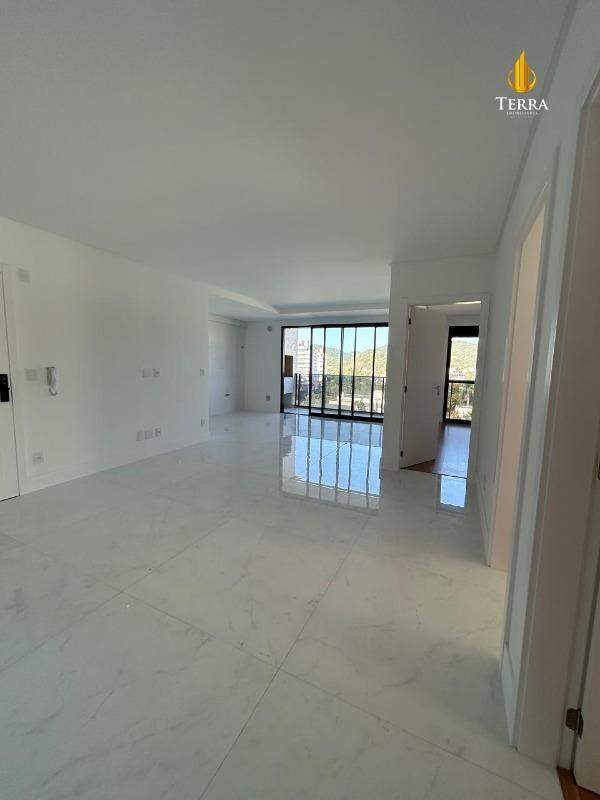 Brava Select Apartamento com 3 quartos, Praia Brava: 