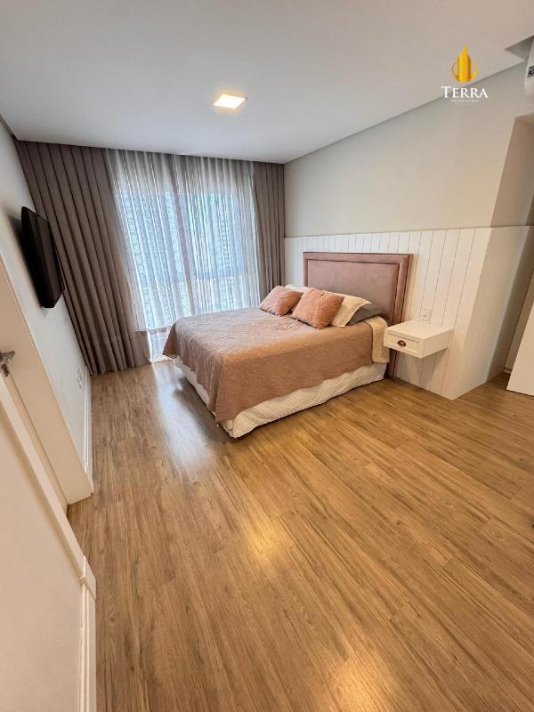 Splendia Tower Apartamento com 3 quartos, Centro: 