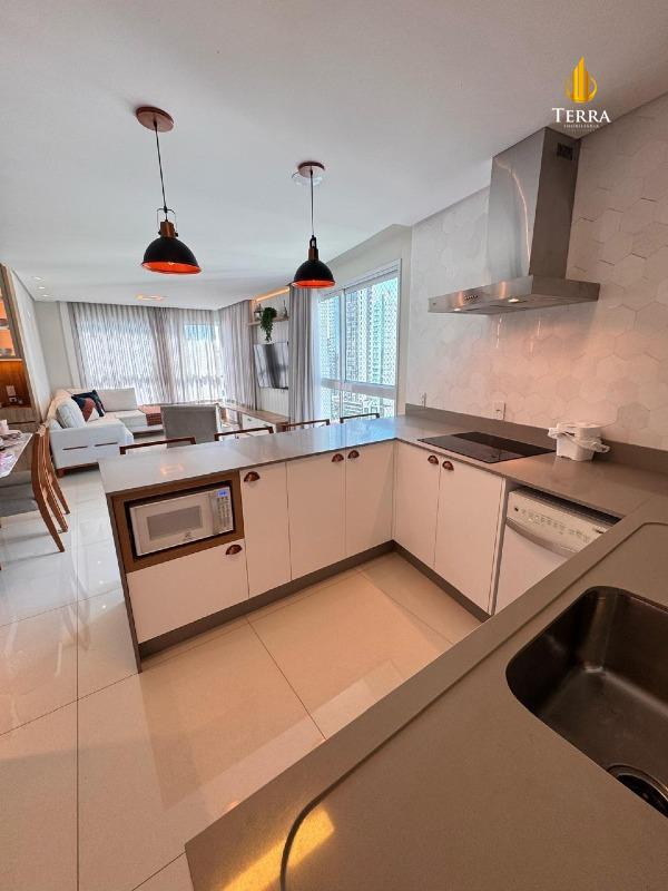 Splendia Tower Apartamento com 3 quartos, Centro: 