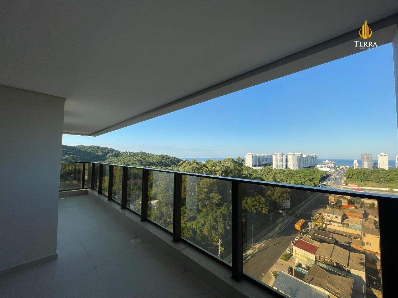Torres da Brava - Brisa Apartamento com 3 quartos, Praia Brava: 